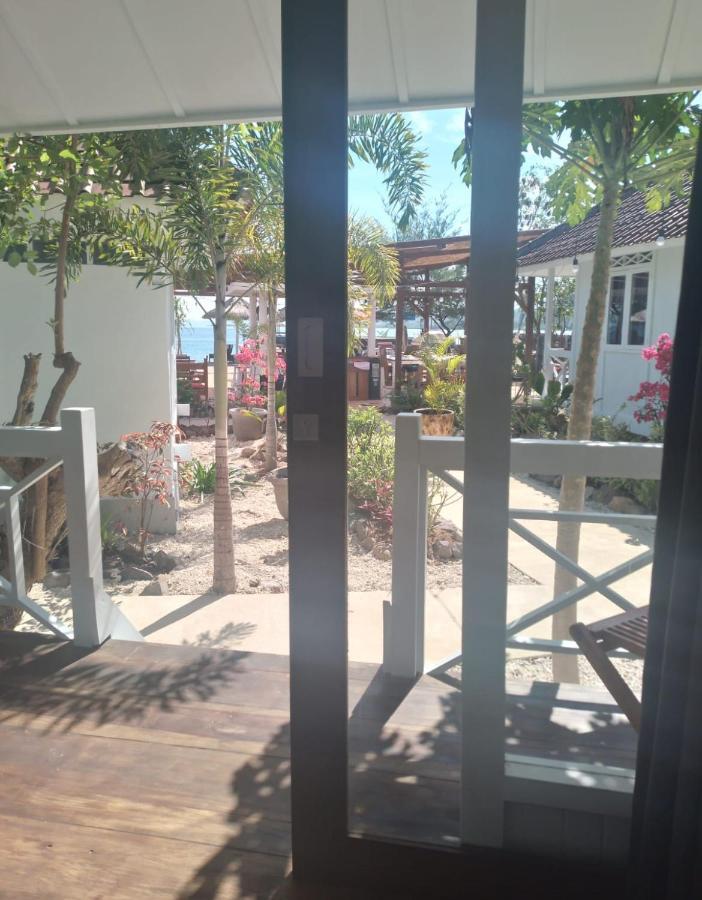 The High Dive Gili Gede By Ultimate Resorts エクステリア 写真
